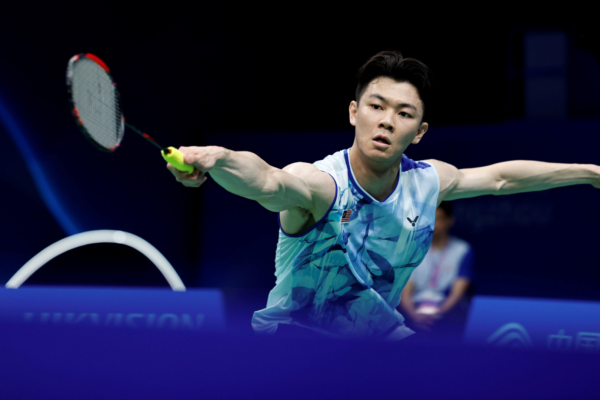 zii jia win in first round of arctic open