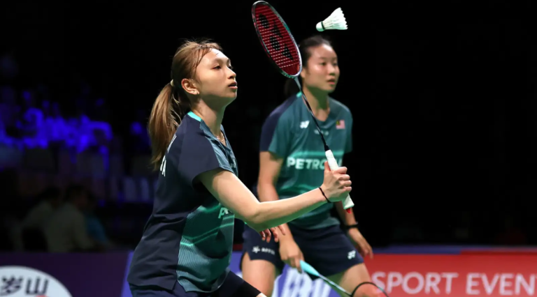 Malaysian teenage badminton players Zi Yu Low and Noraqilah Maisarah celebrating a point at the Uber Cup 2026.