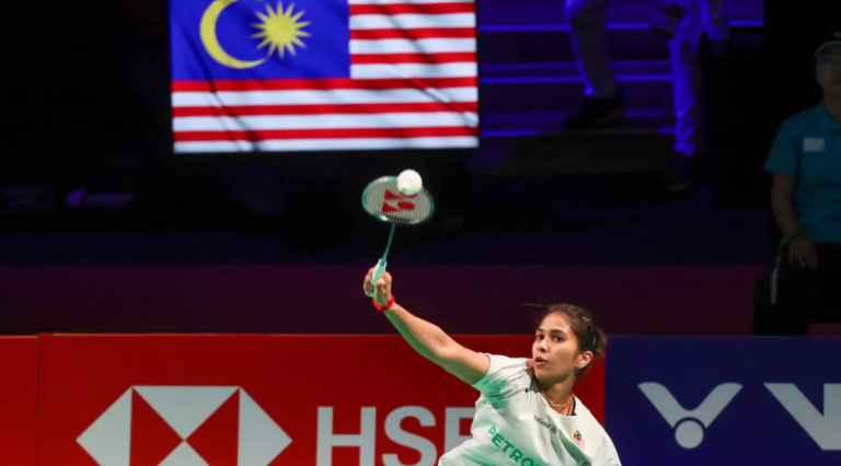 K Letshanaa in action during Malaysia’s Uber Cup 2026 quarter-final match against China