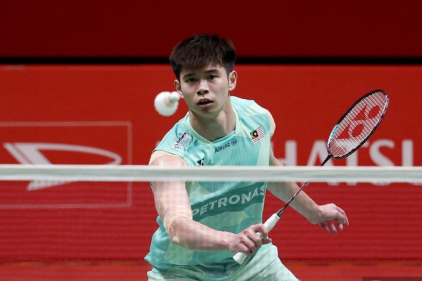 Thomas Cup Campaign Performance featuring Malaysia No 1 Leong Jun Hao in action.