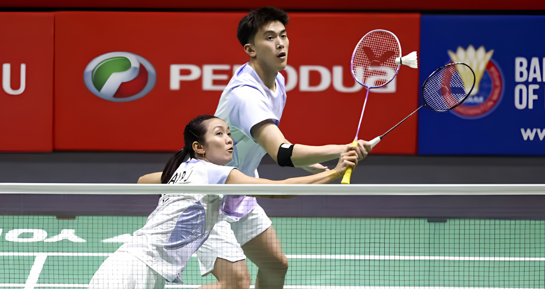 Mixed Doubles Breakthrough featuring Hoo Pang Ron and Lai Pei Jing during an intense match.