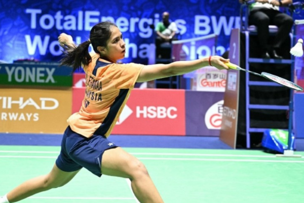 Super 1000 debut featuring K Letshanaa in high-stakes action during a professional match.