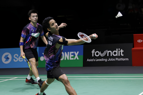 Macau Open quarterfinals featuring Tan Wee Kiong and Nur Azriyn Ayub during the match.