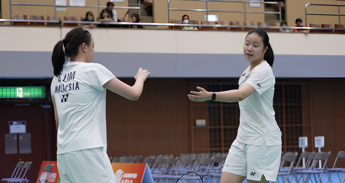 Asian Junior Championships featuring Low Zi Yu and Genevie Lim celebrating on court.