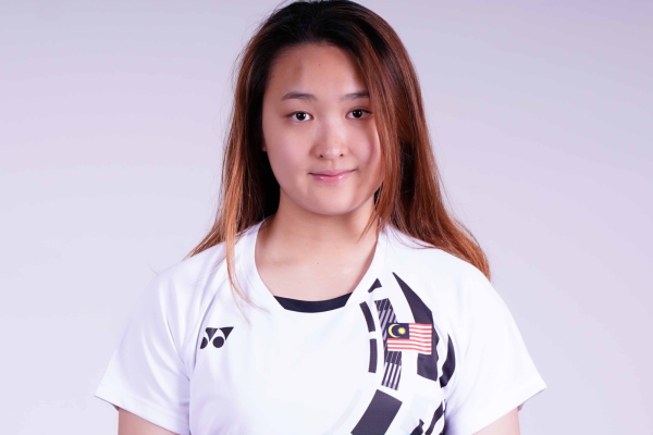 Amanda Yap Hwa Leng professional badminton profile image showing the Malaysian Women's Double player smiling
