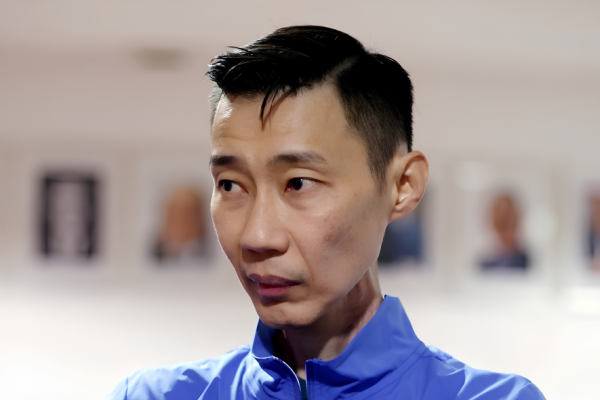 Lee Chong Wei showing Datuk Seri Lee Chong Wei speaking about squad discipline during a BAM interview.