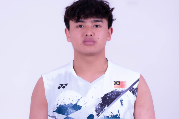 Kang Khai Xing professional badminton profile image showing the Malaysian Men's Double player smiling
