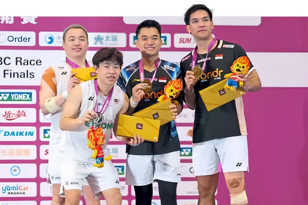Taiwan Open Campaign showing Aaron Chia, Aaron Tai, Daniel Marthin, and Leo Rolly Carnando on the podium.