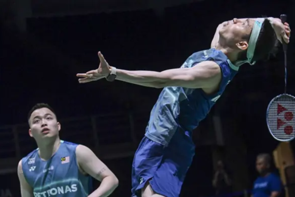 Aaron Chia and Soh Wooi Yik during the BWF World Championships 2026 as Malaysia's fourth-seeded men's doubles pair.