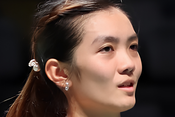 Lai Pei Jing professional badminton profile image showing the Malaysian Mixed Double player smiling