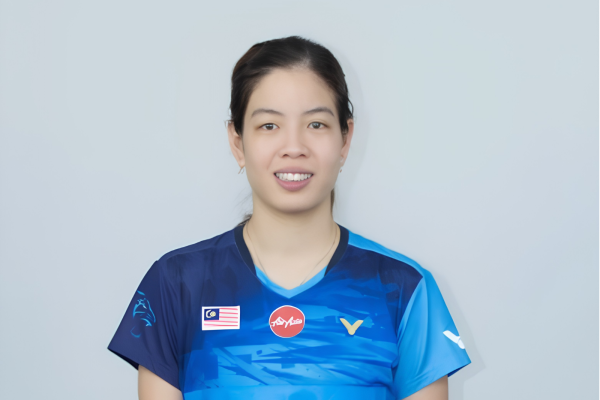 Shevon Jemie Lai professional badminton profile image showing the Malaysian Mixed Double player smiling
